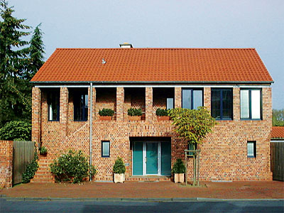 Haus Burgbacher | Für dieses Gebäude erhielten die Architekten 1998 den Ziegelbaupreis.